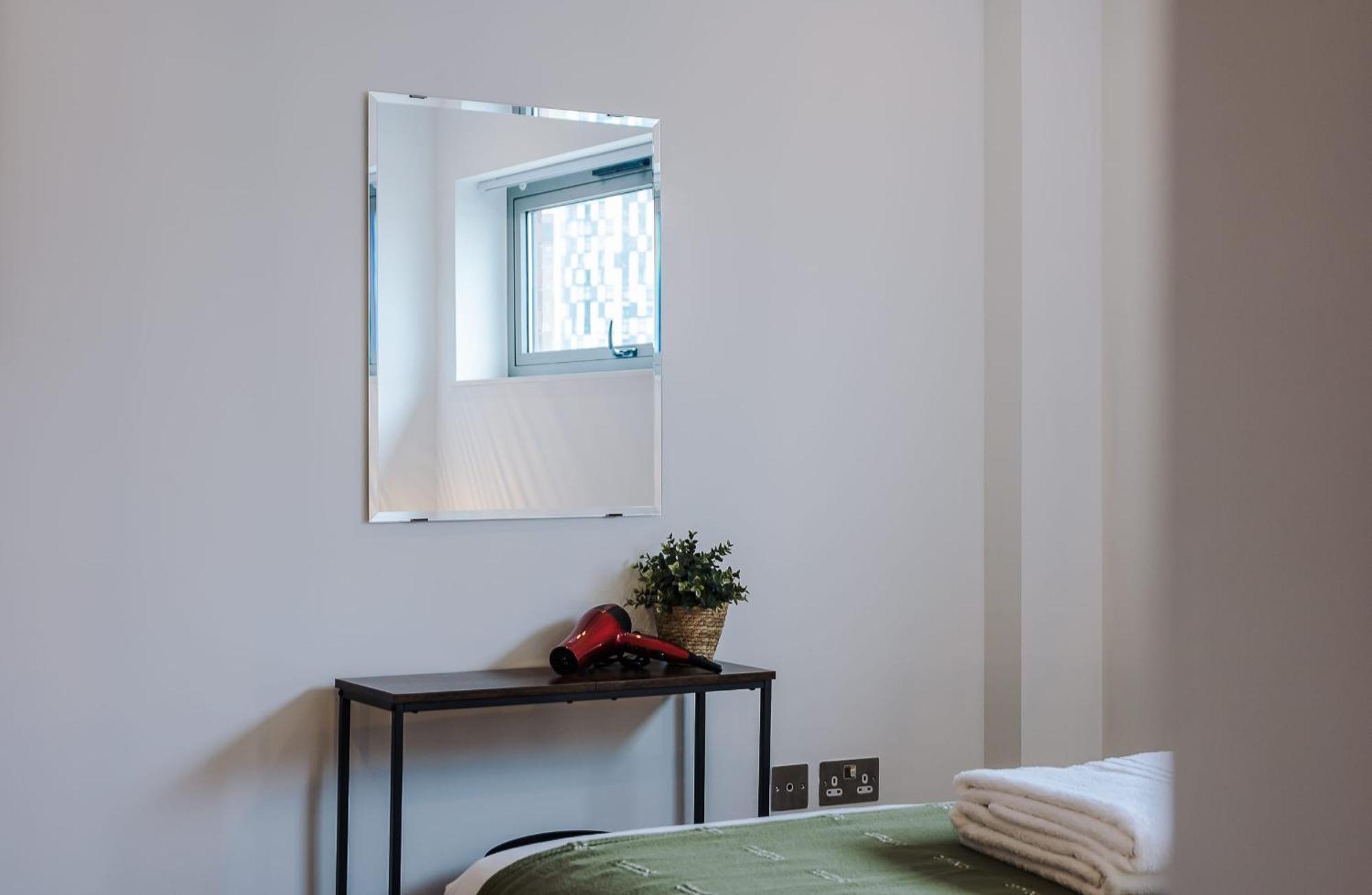 Host & Stay - The Waterfront Hideaway Liverpool Esterno foto