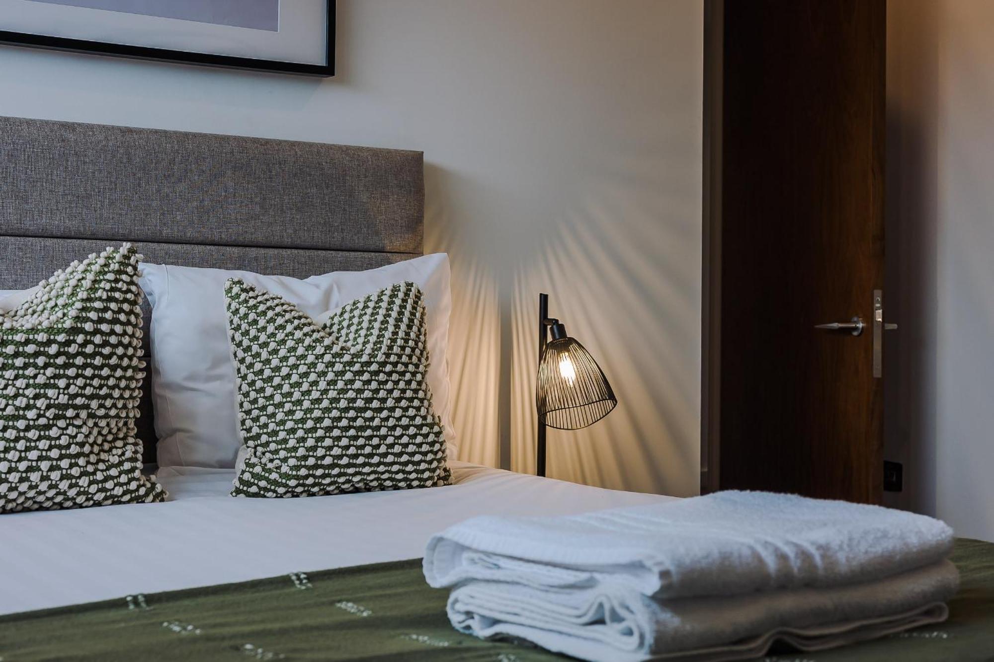Host & Stay - The Waterfront Hideaway Liverpool Esterno foto